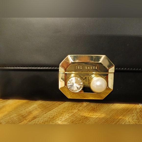 Ted Baker Like NEW Stunning Long Black Wallet - Picture 13 of 13